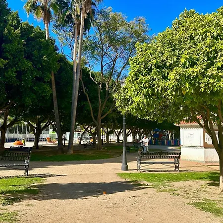 B8 Апартаменты *