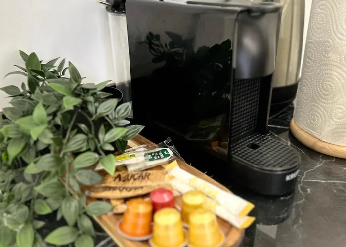 B8 * Фуэнхирола